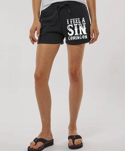 I feel a sin SHORTS